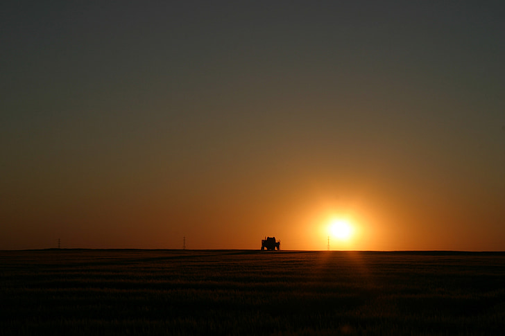 Sonnenuntergang, Sonne, Frankreich, Beauce, Traktor, Horizont, Orange