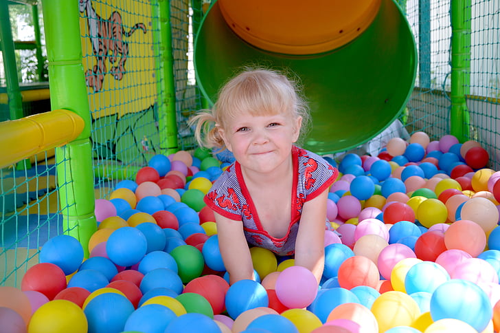 дети, девочка, игра, воздушные шары, игровая площадка, Детские, Лето