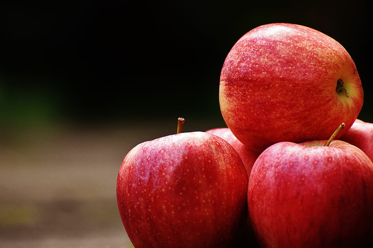 Apple, punane, maitsev, puu, küps, punane õun, Frisch