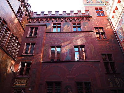 Hôtel de ville de Bâle, Cour intérieure, peinture, Hôtel de ville, Basel, bâtiment, architecture