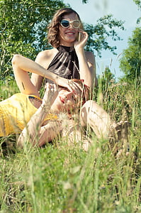 two, woman, black, yellow, sleeveless, top, grass