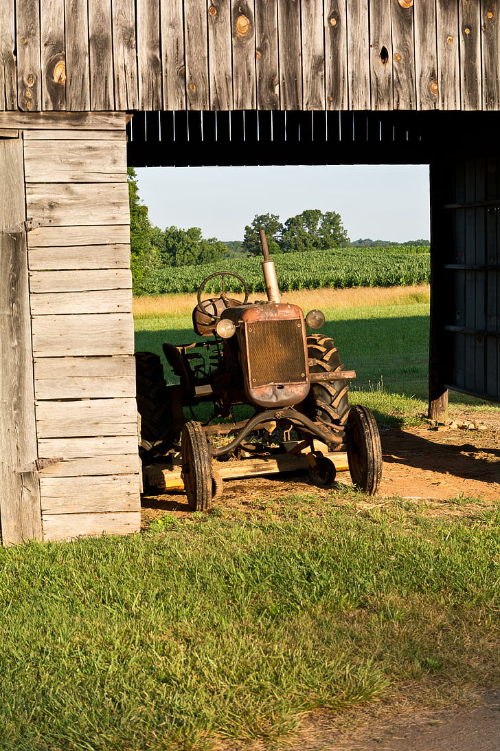 barn, rural, country, farm, tractor, rust
