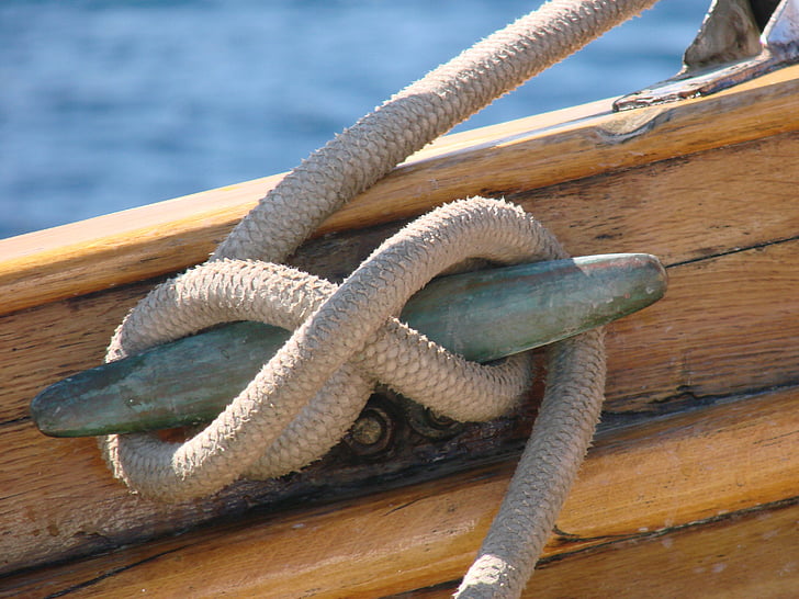 knot, dew, sail, cordage, thaw, ship traffic jams, knotted