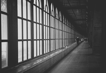 man, grijswaarden, foto, gebouw, het platform, Windows, zwart-wit
