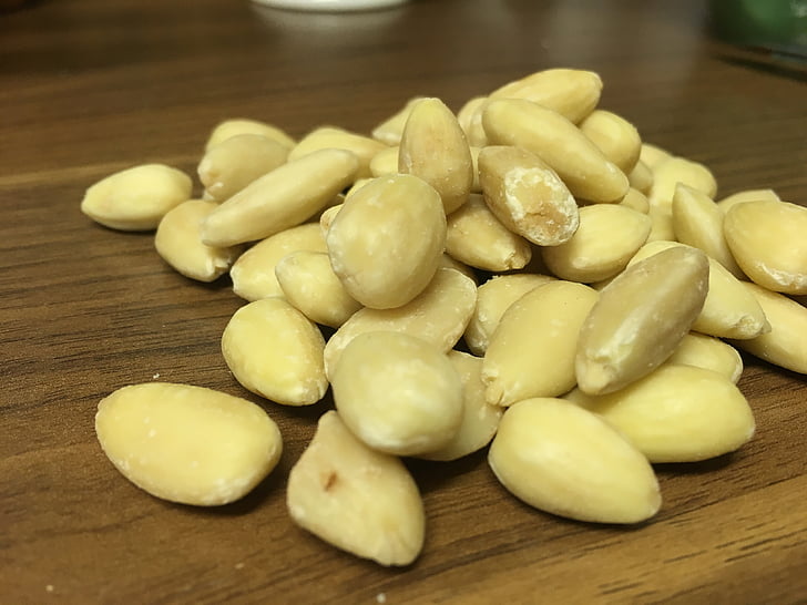 almond, almond pucat, Blanched, Kupas, kacang, almond putih, Makanan