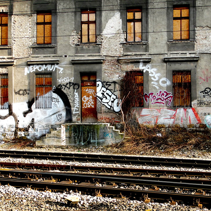 spår, fönster, dörr, gamla, järnvägsstation, plattform, Graffiti