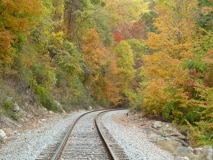 Railroad, Syksy, syksyllä