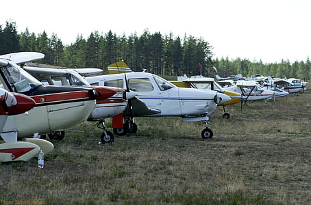 Cessna, légi közlekedés, repülő, repülőgép, repülőtér, szárny, menet közben