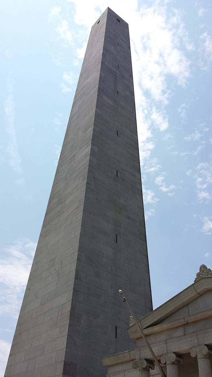 Monumentul, Boston, punct de reper