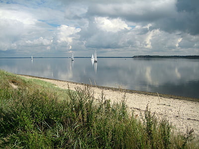 Plaża, żaglowce, Dania