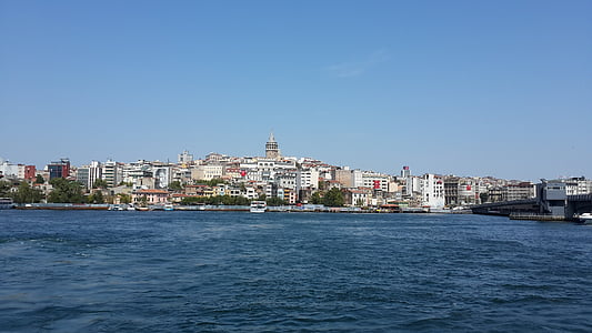 Galata tower, Istanbul, Eminönü, Bosporus, stadsgezicht, het platform, zee