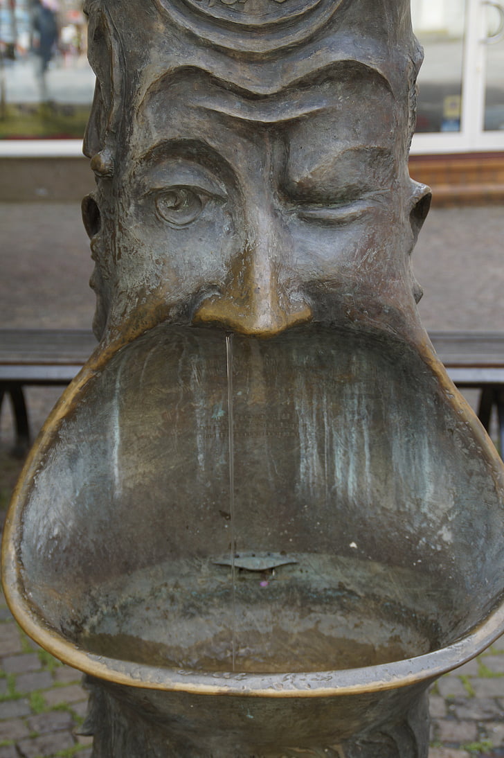 Fontana, nos, nos radi, curenje iz nosa, njuškanje, skulptura, curiti