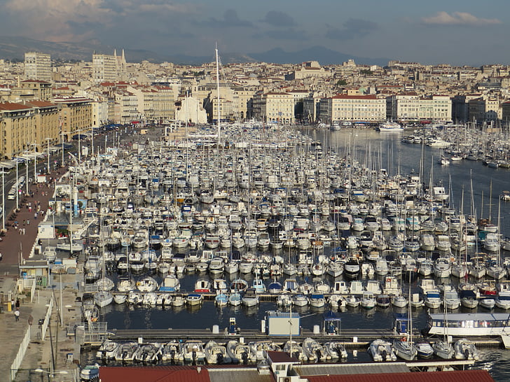 Marsilya, eski liman, tekneler