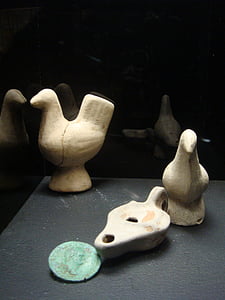 oil lamp, ancient times, museum, birds, pottery