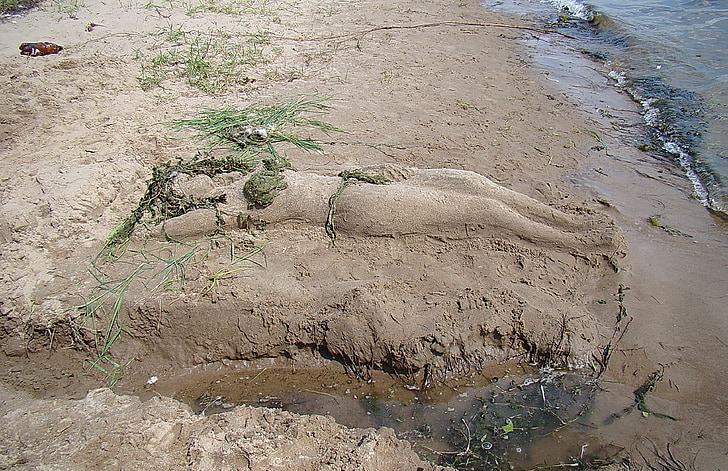 sculpture, from sand, river bank, summer, sun