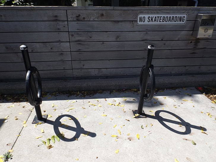 bicicleta, sombra, skateboard