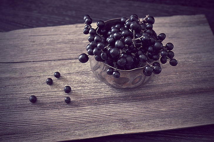 privet, privet berries, berries dark blue, berries, bowl, close, wood - Material