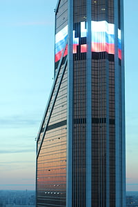 Ryssland, Moskva, nya staden, flagga, skyskrapor, arkitektur, inbyggd struktur
