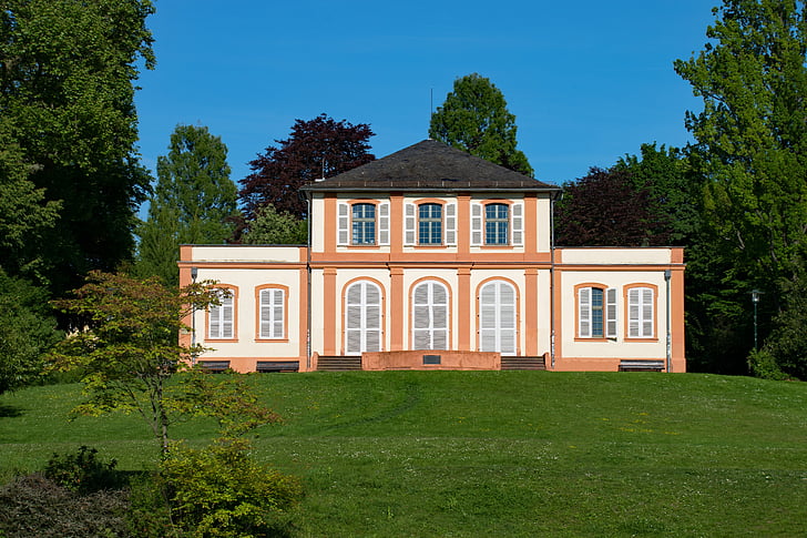 Prince-emil-garden, Darmstadt, Hesse, Saksa, kevään, Park, Puutarha