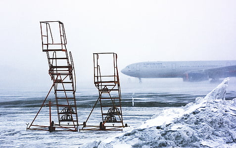 самолет, самолет, Аэропорт, Авиация, холодная, рейс, Туманный
