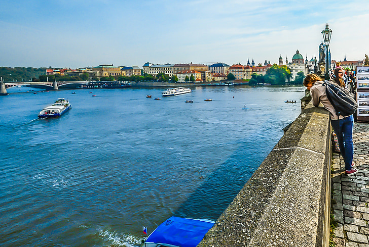 Praga, puente, Checo, Turismo, barcos, Tour, jóvenes
