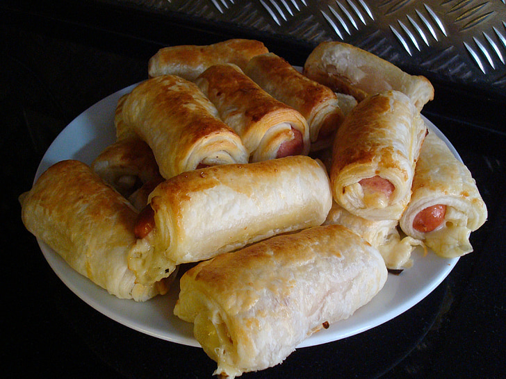 hot dogs, snack, sausage, puff pastry, nutrition, food, eat