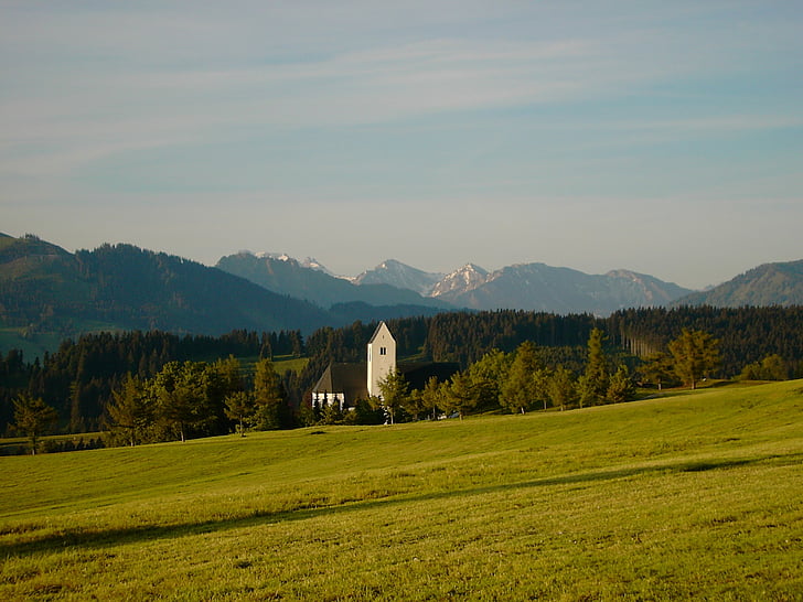Oy-mittelberg, Allgäu, Igreja, panorama da montanha