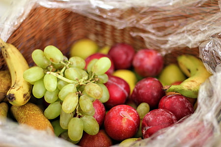 плодове, кошница с плодове, грозде, здрави, банан, нектаринови, круша