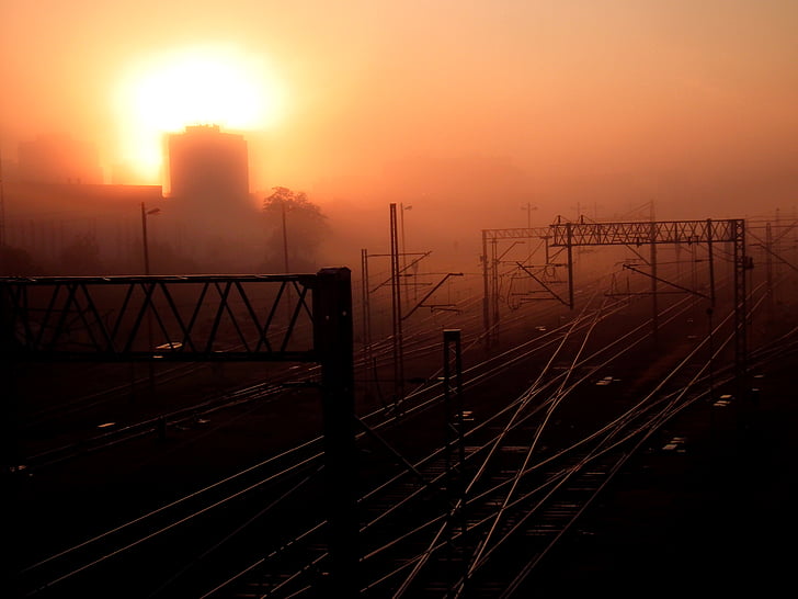 dimmigt, Haze, dimmiga, tågräls, järnvägsspår, järnvägar, siluett