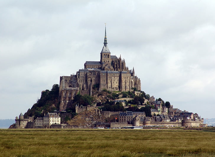 MT saint michel, Ostrov, Francúzsko, Architektúra, slávne miesto, História, hrad