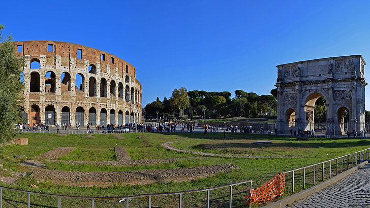 Italia, Roma, Colosseum dan arch of constantine