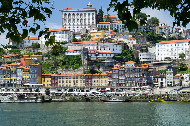 Porto, Portugal, floden douro, Ribeira, historiska staden, arkitektur, byggnaden exteriör