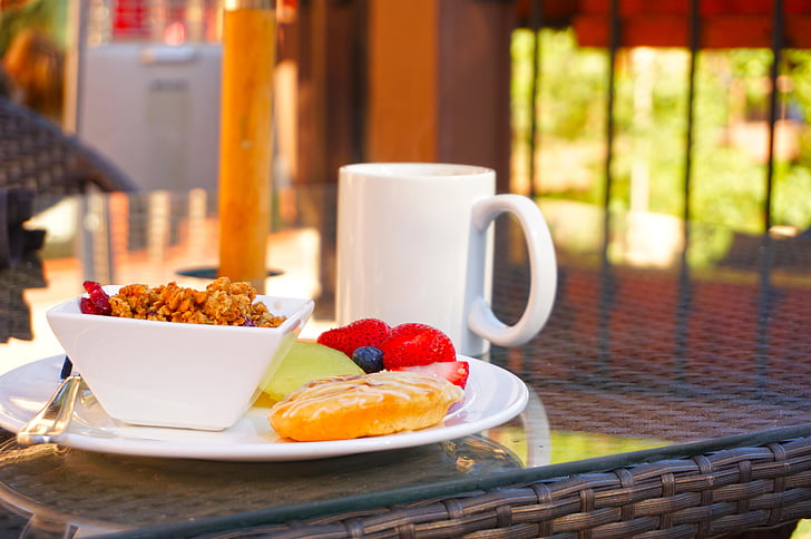 breakfast, coffee, muffin, cake, strawberry