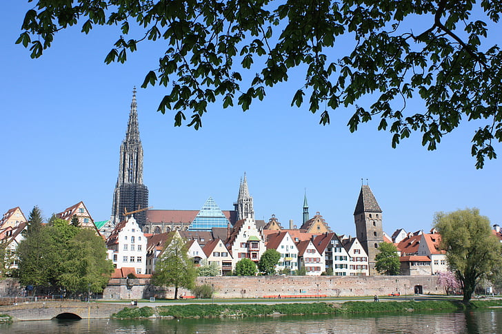Ulm, stad, Münster, Ulm kathedraal, huizen, uitzicht op de stad, oude stad