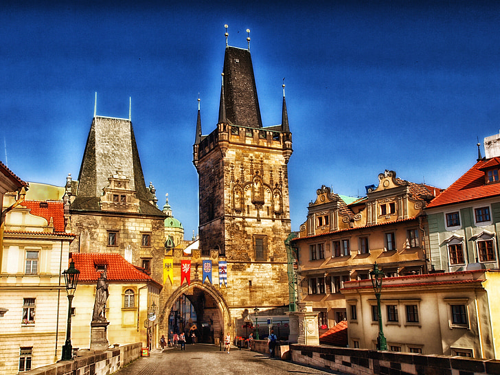 Πράγα, Δημοκρατία της Τσεχίας, Γέφυρα του Καρόλου, πόλη, στον ορίζοντα, κτίρια, αρχιτεκτονική