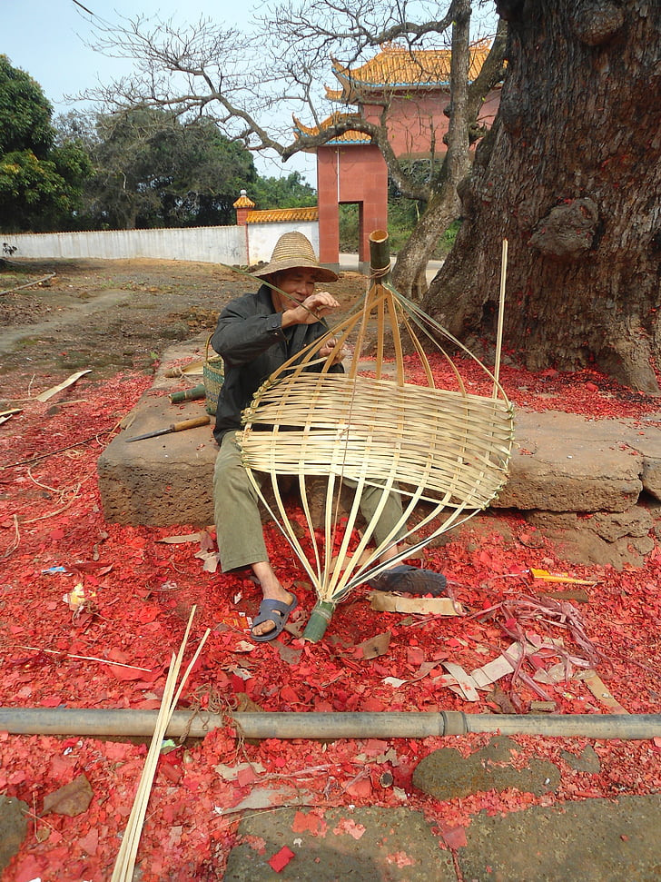 Hainan, China, homem, cestas de vime, fazendo, trabalho, arte