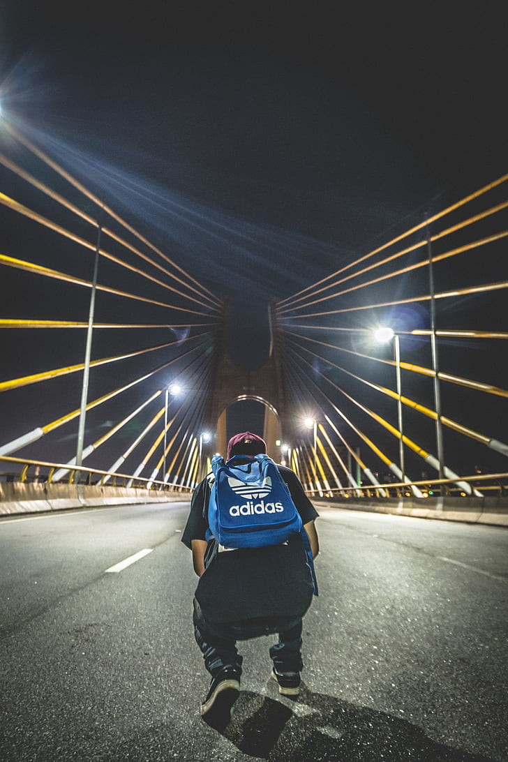δράση, Adidas, ενηλίκων, πίσω όψη, θόλωμα, γέφυρα, πόλη