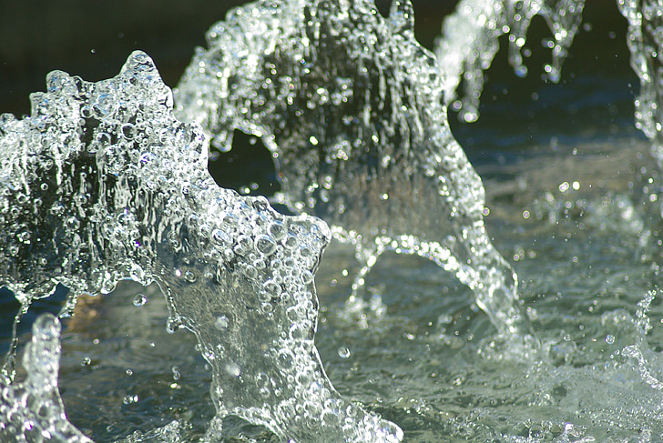 druppels water, Cascade, bubbels