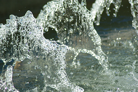 ūdens pilieni, Cascade, burbuļi