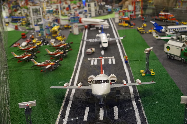 LEGO city, letadlo, Letiště, výstava, hračky, LEGO, Letecký pohled