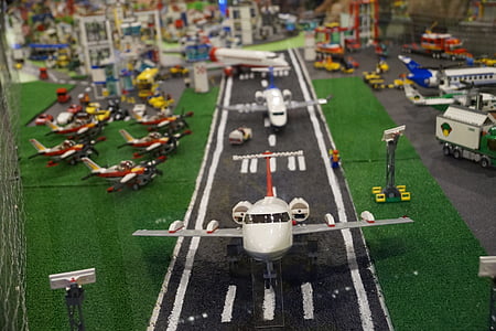LEGO city, samolot, Lotnisko, Wystawa, zabawki, LEGO, Widok z lotu ptaka