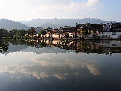 Hongcun Kina, kinesisk arkitektur, Huizhou arkitektur, sjön, reflektion, vatten, floden
