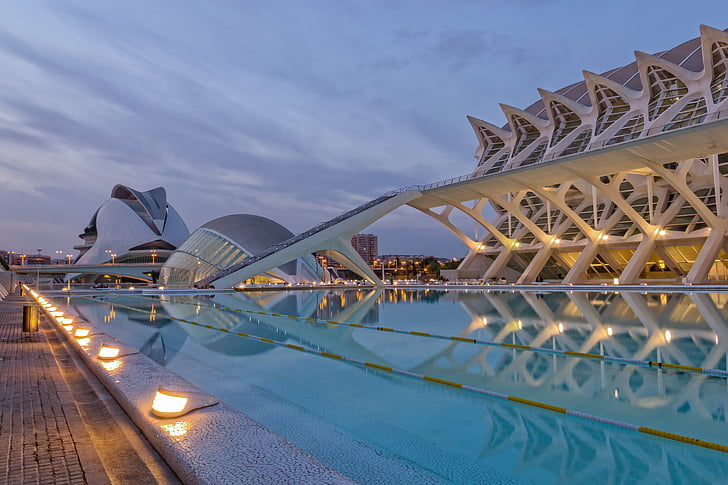 Valencia, Espagne, Calatrava, coucher de soleil, ville d’art, cité des sciences, architecture
