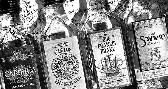 rum, alcohol, flessen, verschillende oorsprong, alcoholische drank, drankje, Stilleven