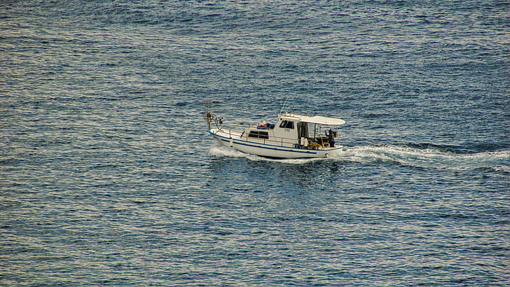 Cipro, cavo greko, barca da pesca, pesca