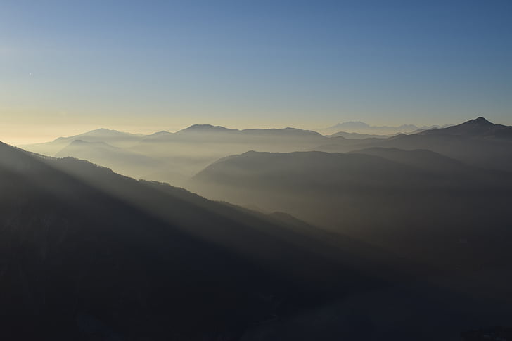 Aerial, vue, montagne, en journée, Nuage, Sky, brouillard