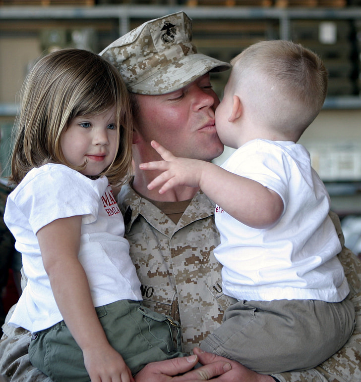 soldado, crianças, família, crianças, fuzileiro naval, amor, beijo