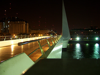 布宜诺斯艾利斯, 阿根廷, 桥梁, 水, 河, 晚上