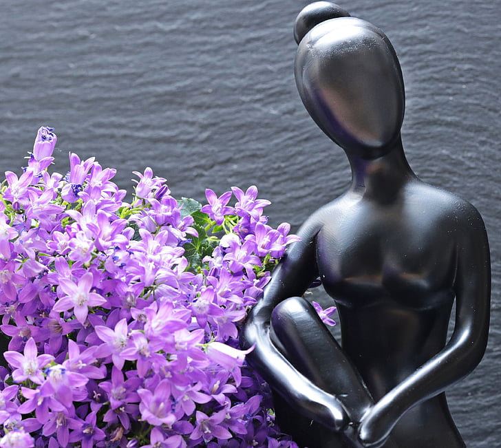 mujer, escultura, Figura, estatua de, hermosa mujer, flores, púrpura