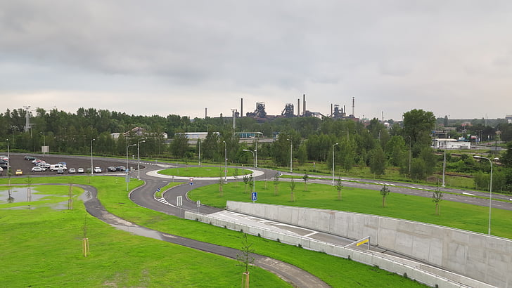 Ostrava, Karolina, Pusat Bisnis